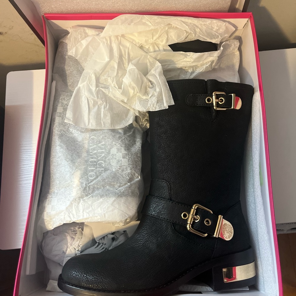 Brand new Vince Camuto boots size 7.5